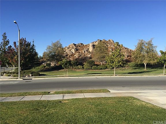 3rd image of 5245 Inglestone Dr
