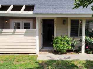 647 Walnut Dr, Lake Elsinore, CA 92530