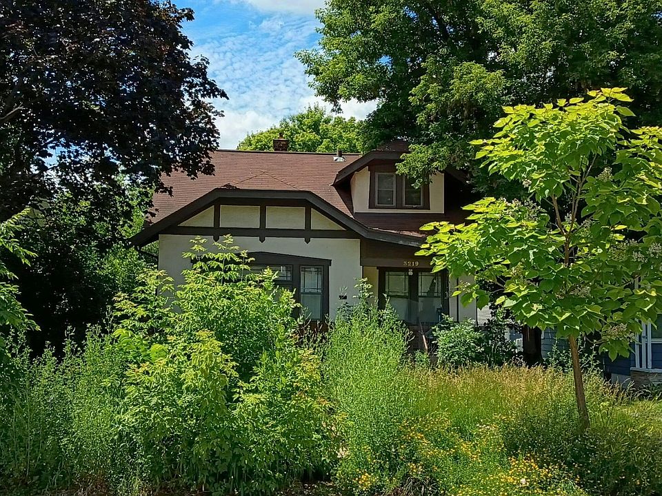 1st image of 3219 Vincent Ave N
