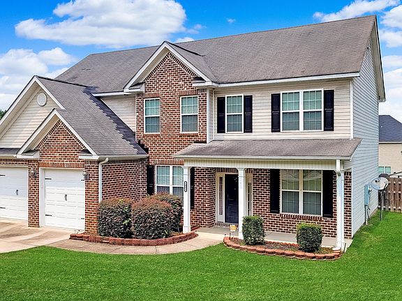 2nd image of 2405 Orchard Drive