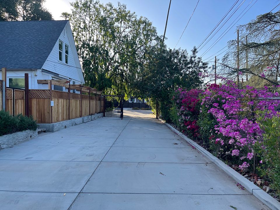 Long Driveway Entry
