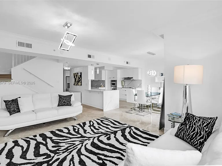 99 SE Mizner Blvd #Penthouse 16 — Photo 2