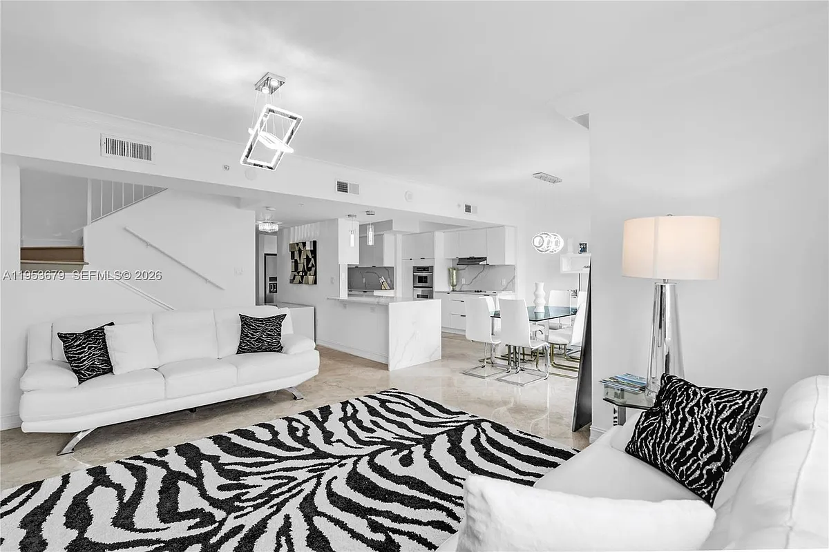 Building Photo - 99 SE Mizner Blvd #Penthouse 16