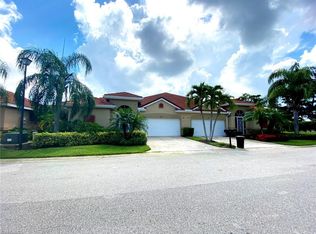 13864 Bently Cir, Fort Myers, FL 33912