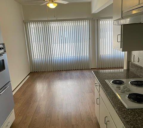 4th image of 5020 Coldwater Canyon Ave APT 305