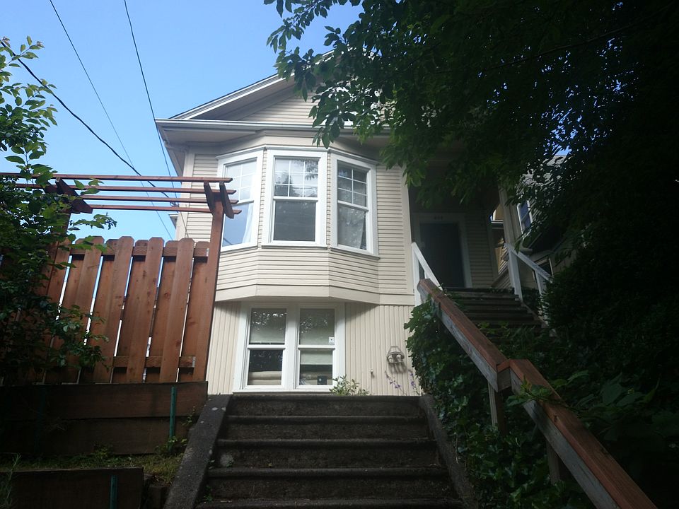 2nd image of 807 22nd Ave