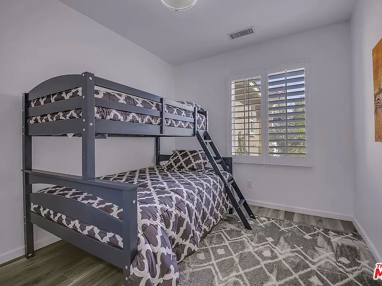 82580 Yeager Way — Photo 38
