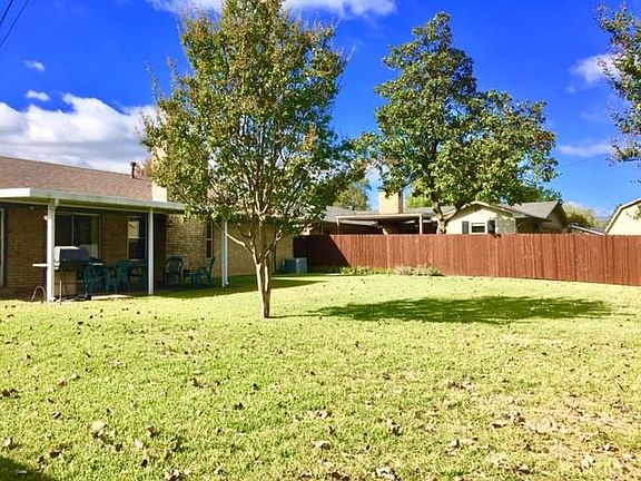 5th image of 510 Bryan Dr
