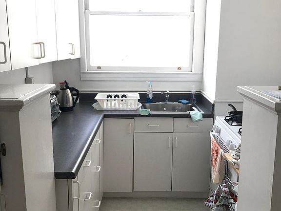 4th image of 1441 Taylor St #404