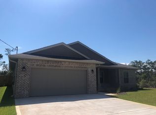 4249 William Dr, Gulf Breeze, FL 32563