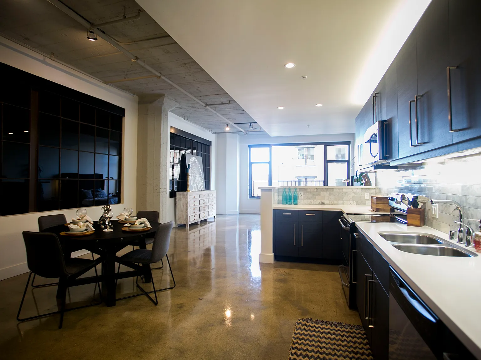 Garment Lofts — Photo 3