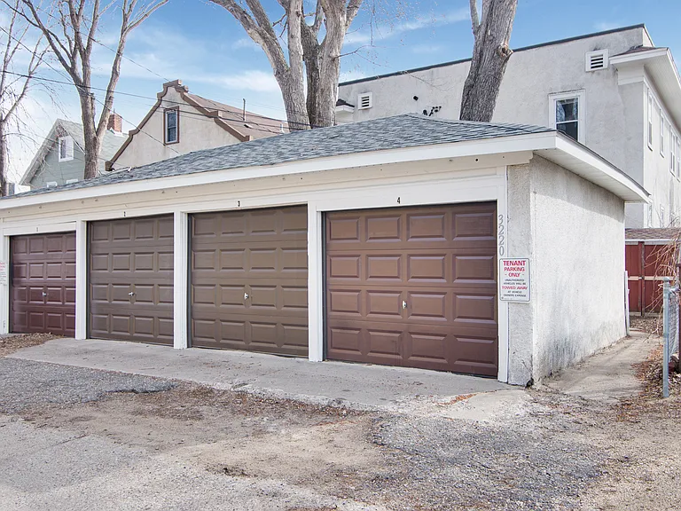 3220 Lyndale Ave S — Photo 11