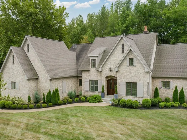 2107 Darby Dan Dr, Murray, KY 42071