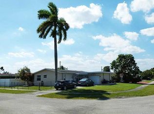 8370 NW 24th Ct, Sunrise, FL 33322