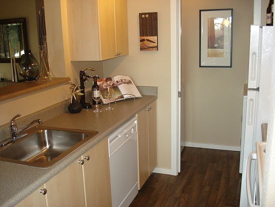 3rd image of 12632 NE 144th St APT F303