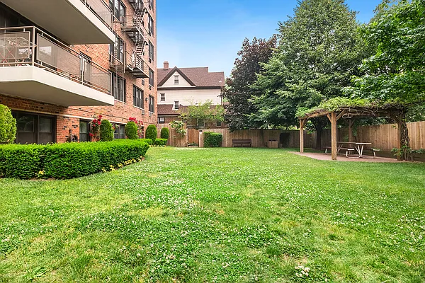Sold by Corcoran | media 9