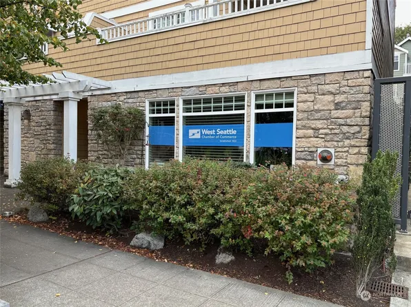 5450 California Avenue SW #101, Seattle, WA 98136