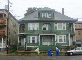 199 Boxford St, Lawrence, MA 01843