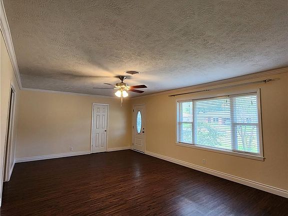 2nd image of 209 Greenway St