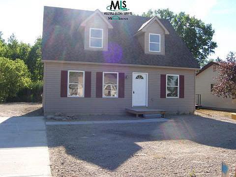 1st image of 103 N Murray Ct