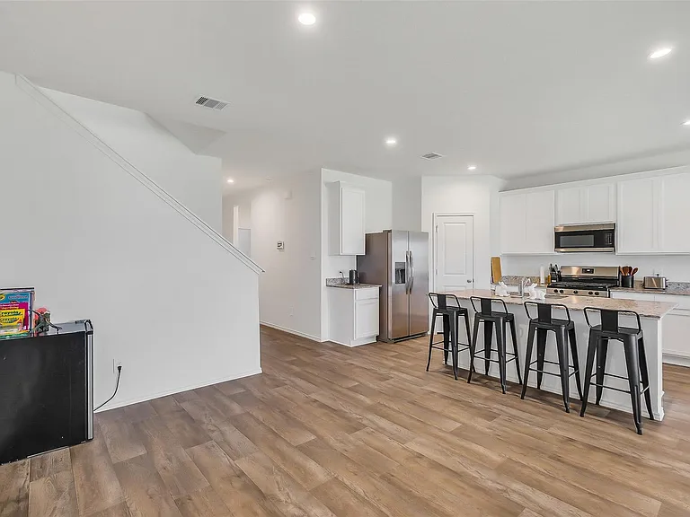 4210 Bromham Farms Dr — Photo 14