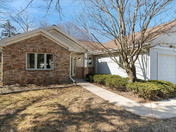 702 Saukdale Way, Madison, WI 53717