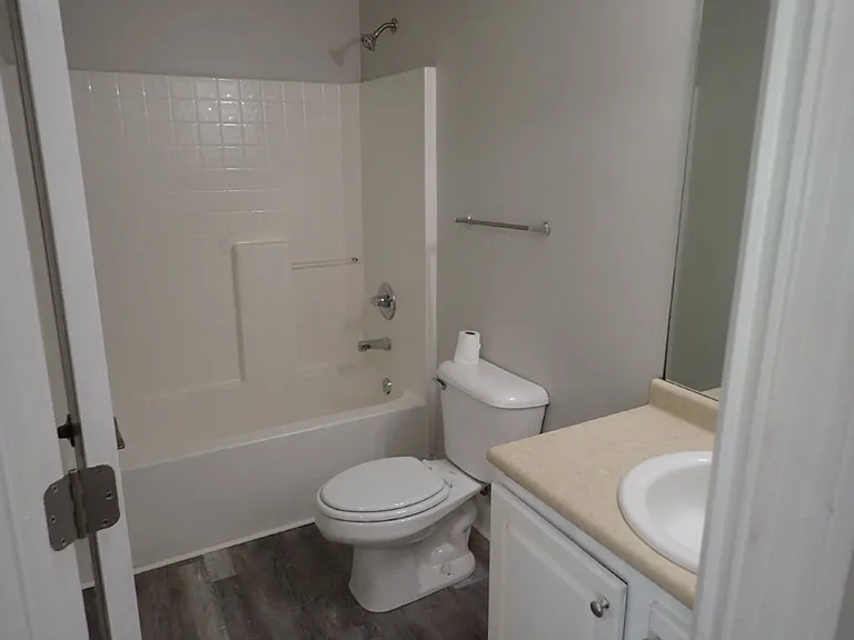237 Cedar Mdw — Photo 22