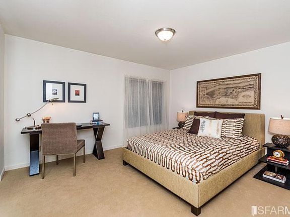 3rd image of 225 Bay St APT 104