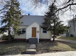 1035 10th St, Marion, IA 52302