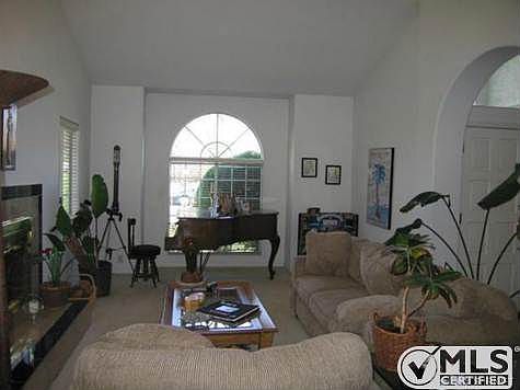 3rd image of 4327 Allott Ave
