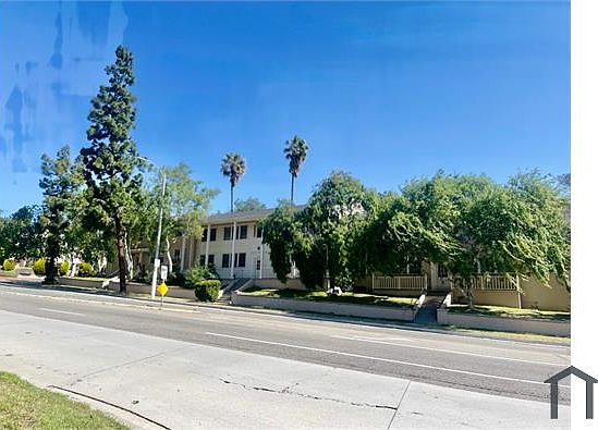 1st image of 8302 Crenshaw Blvd