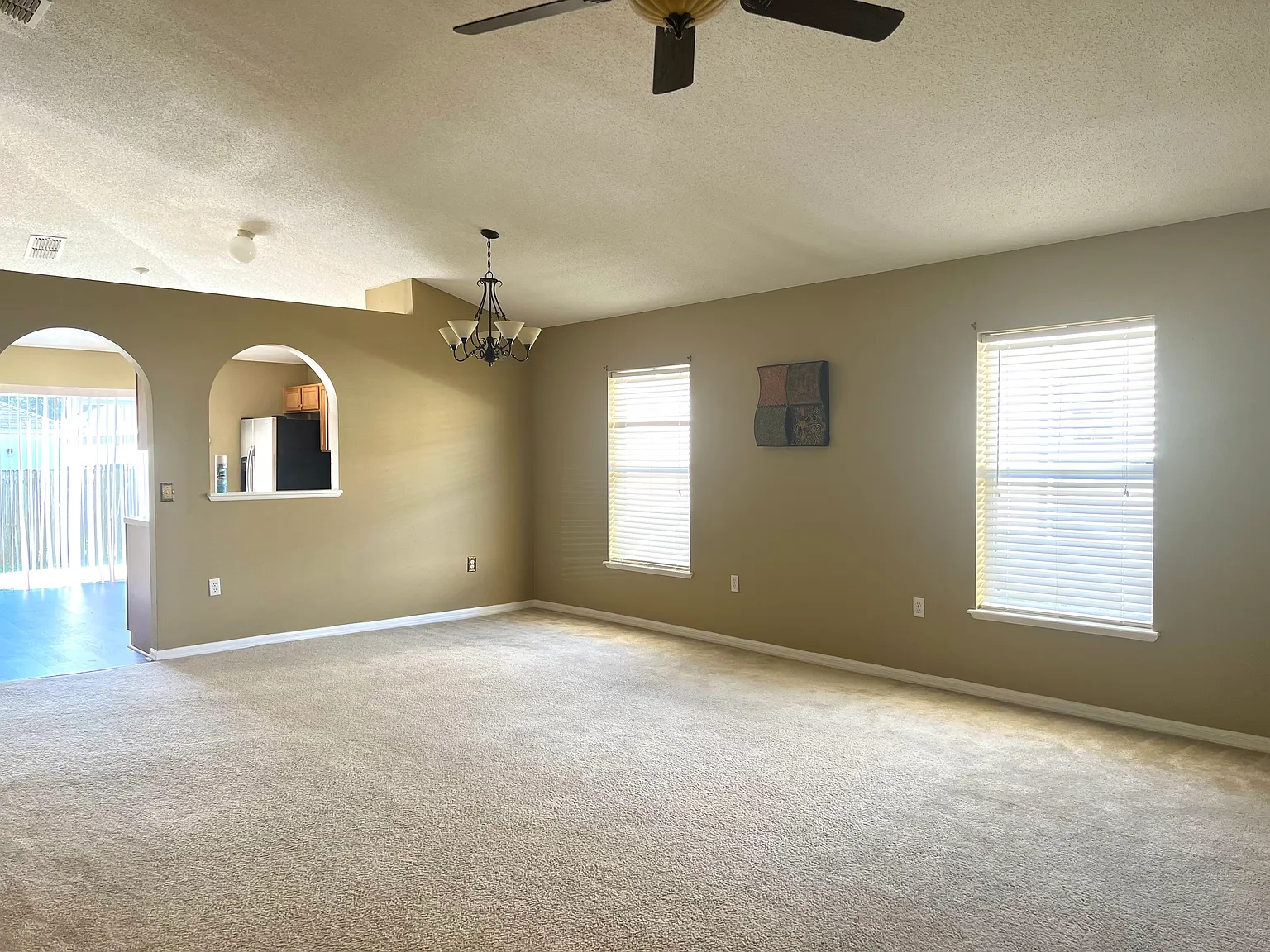 3/2/2 In Wesley Chapel Area! — Photo 3