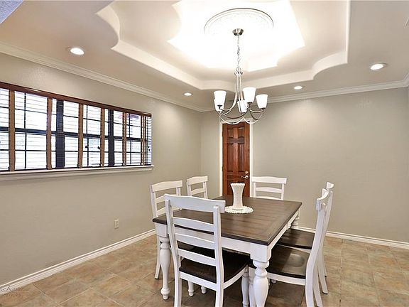 4th image of 3509 Brook Hollow Dr