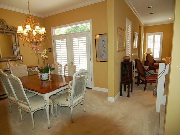 5th image of 1433 Glen Eagles Way