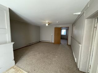 711 E Burlington St UNIT 1, Iowa City, IA 52240