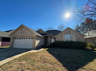 147 Riverbrooke Dr, Shreveport, LA 71115