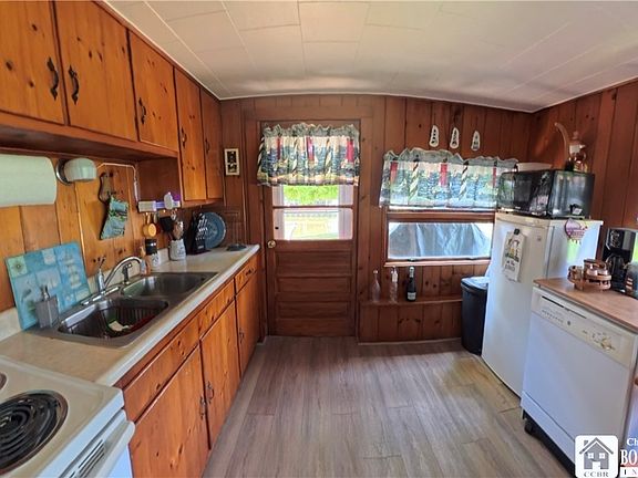 5th image of 2423 Lakeside Dr