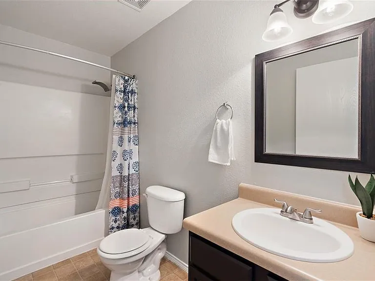 12201 Sky Harbor Dr — Photo 19