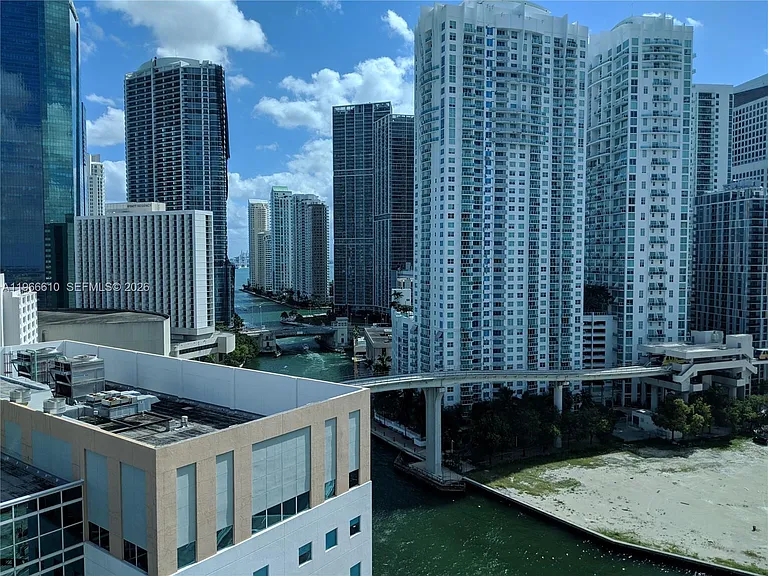 350 S Miami Ave #1901 — Photo 10