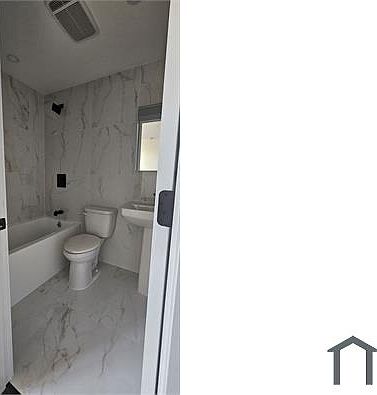 4th image of 1362 Clay Ave #2A