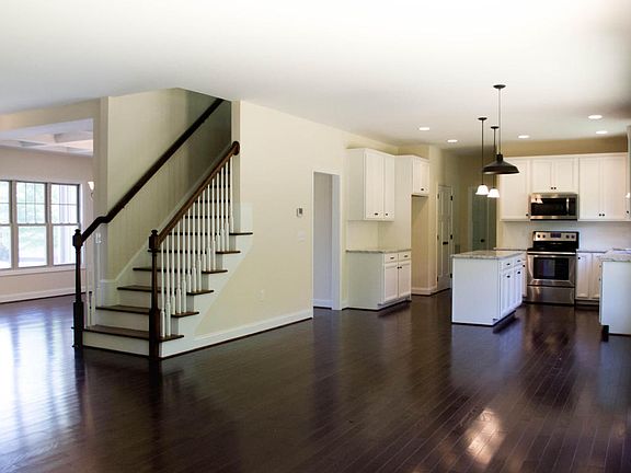 5th image of 7067 Linn Cove Ct