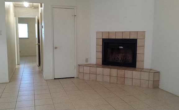2nd image of 602 Country Aire Dr #A