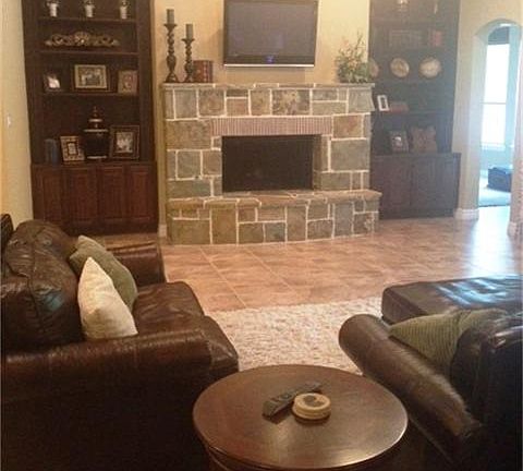 4th image of 111 Quintana Ct