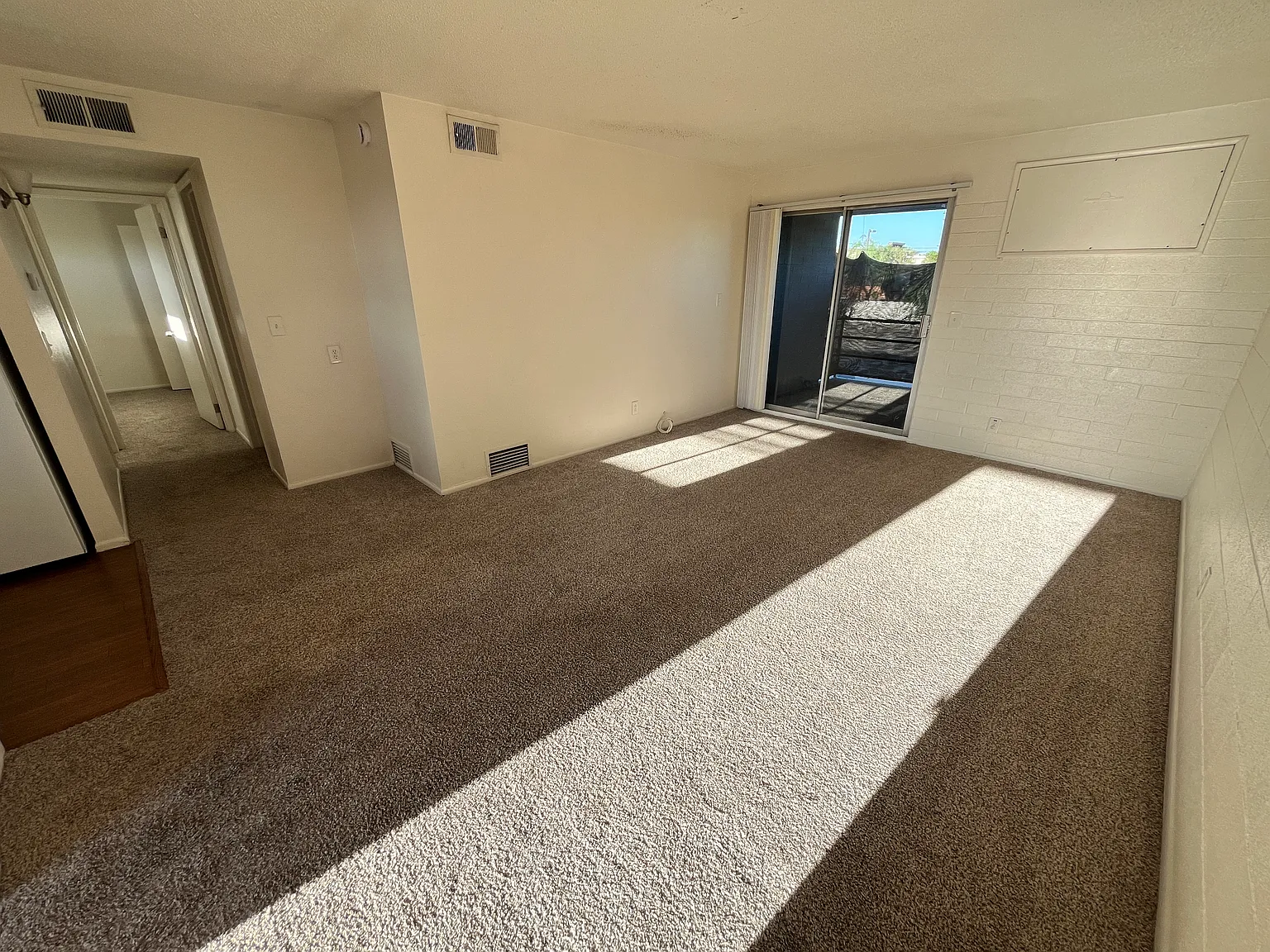 Catalina Vista Apartments — Photo 4