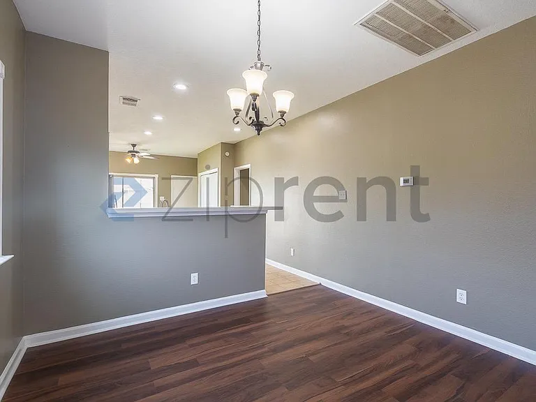20518 Patriot Park Ln — Photo 10
