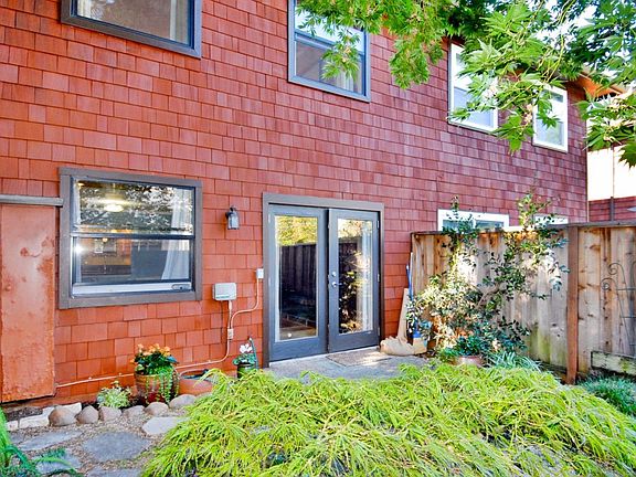 4th image of 552 Vista Ave