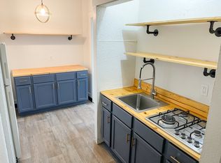 1915 Pleasant St APT 2, Des Moines, IA 50314