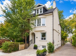 6 Louise Ave, Toronto, ON M6C 1E4