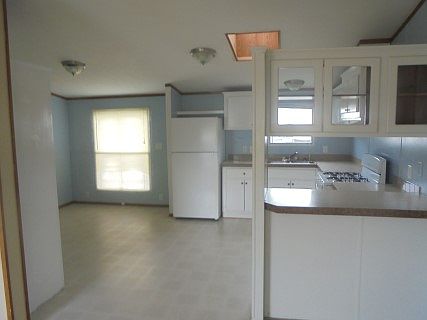 4th image of 3323 Iowa St Lot 517