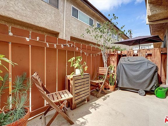 4th image of 1828 Barry Ave APT 4